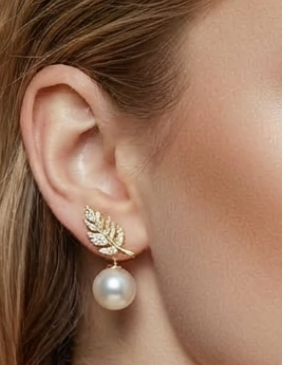 Elveria Gold Leaf Pearl